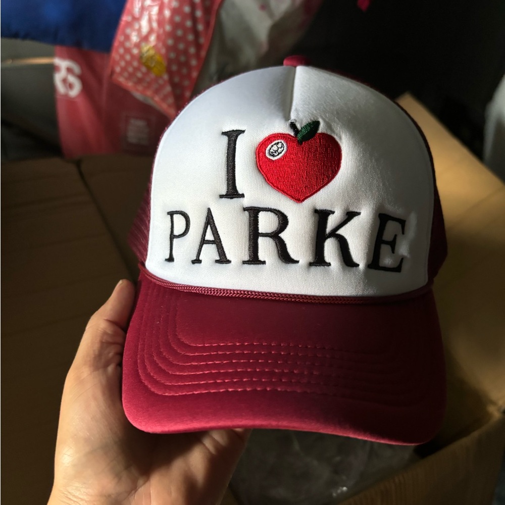 Parke Hat
big Apple